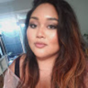 Meet your Posher, Genevieve